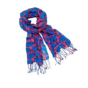 Murfee scarf tusk in sun